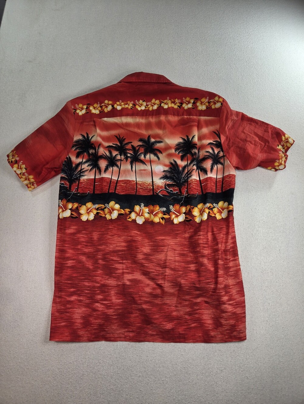 Royal Creations Made In Hawaii Aloha Shirt Large - Picture 6 of 6